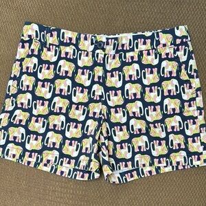 NWOT Crown & Ivy navy, pink, white, & green elephant motif shorts. Size 10.